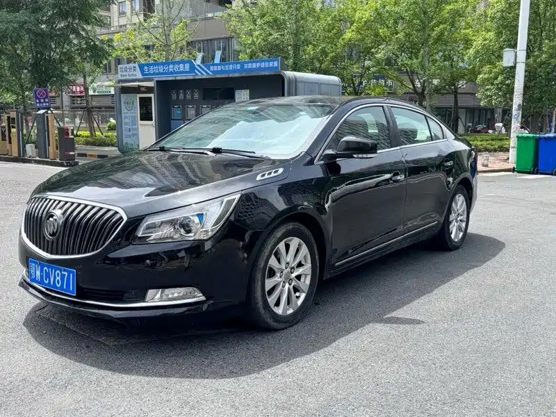 BUICK LACROSSE 2013