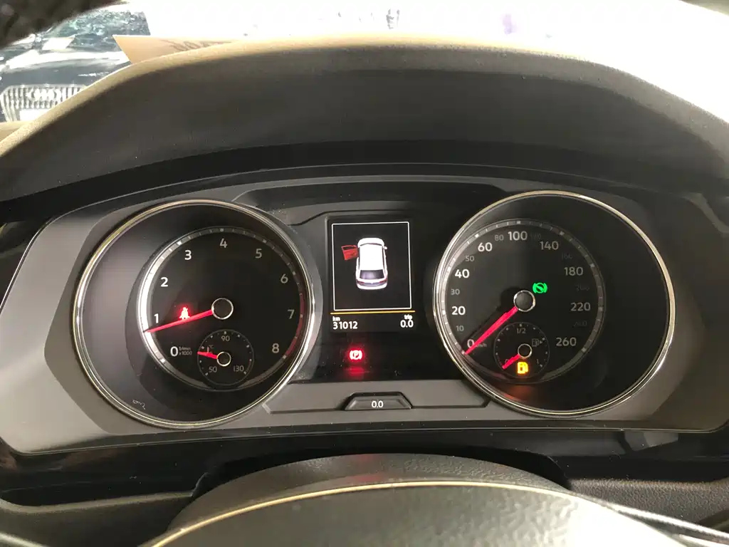 VOLKSWAGEN TIGUAN L 2017
