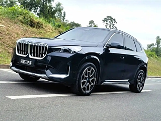 Заказать BMW X1