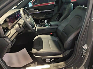 LINCOLN Z  2022 YEAR I  EDITION 2022