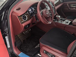 BENTLEY BENTAYGA  2018 YEAR 4.0T V8 2018