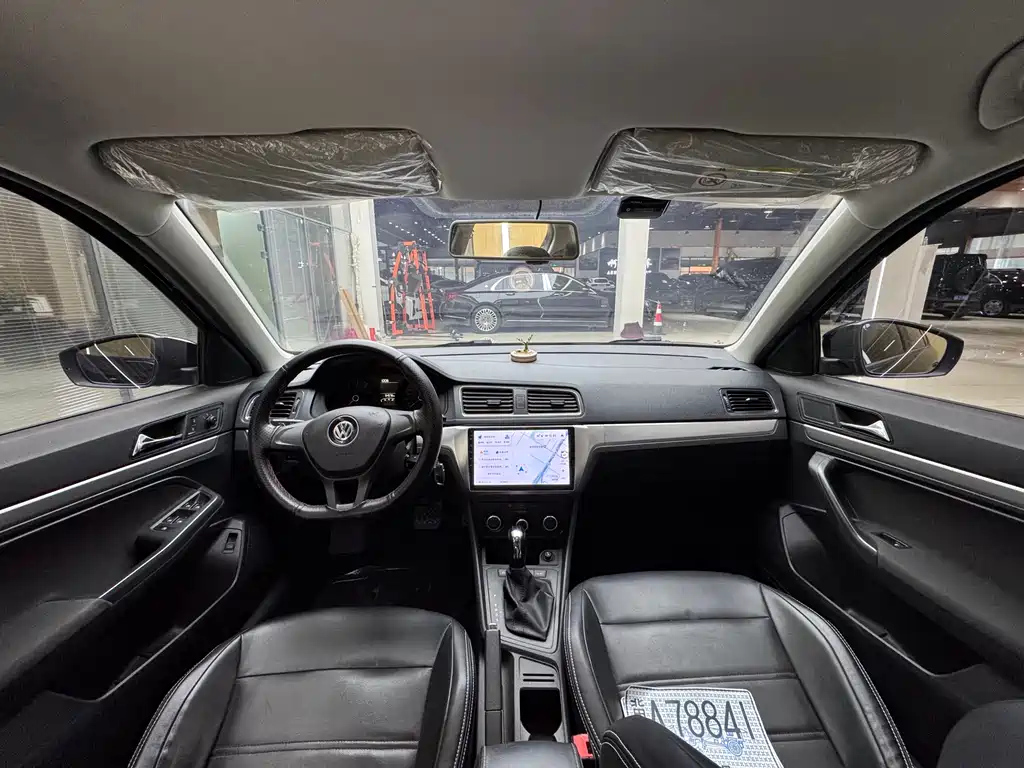 VOLKSWAGEN LAVIDA 2018
