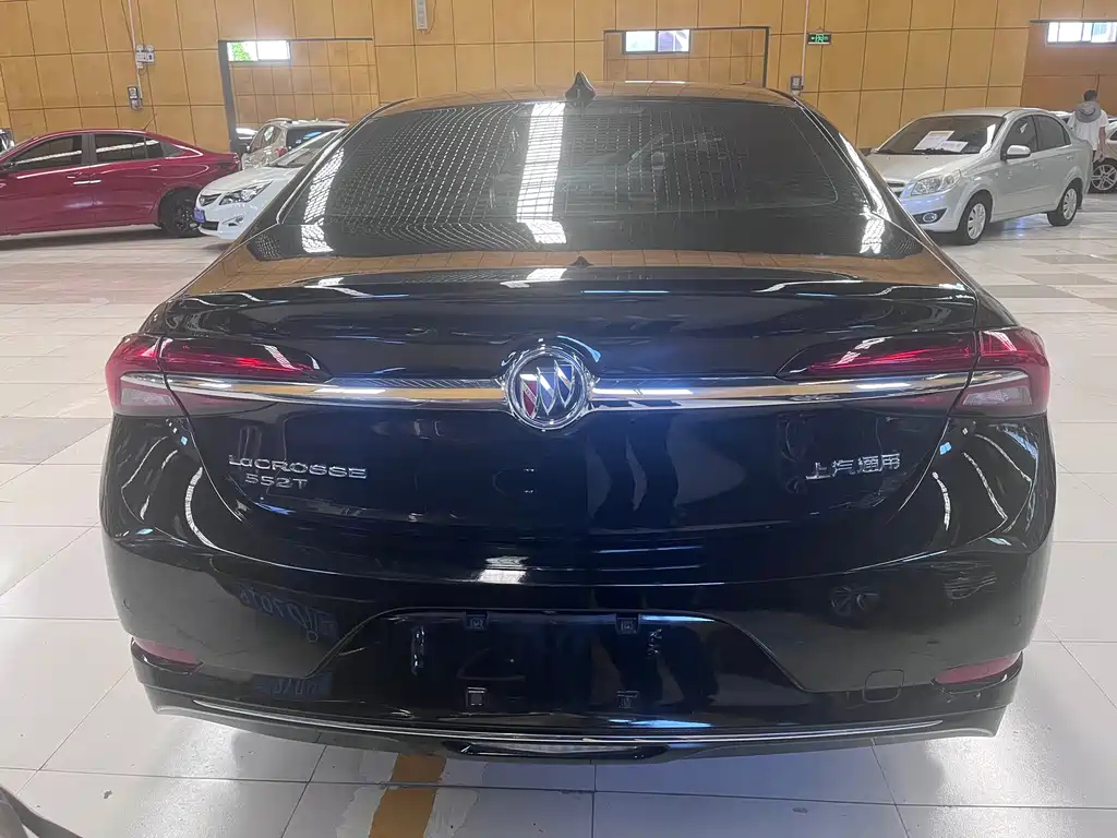 BUICK LACROSSE 2021