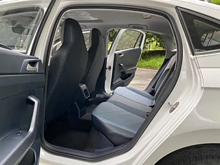 VOLKSWAGEN LAVIDA  2023 YEAR  SHARP 1.5L AUTOMATIC 2023