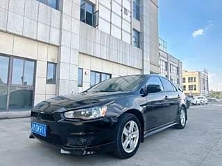 MITSUBISHI LANCER EX 2011