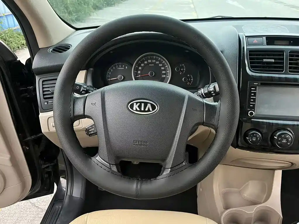 KIA SPORTAGE 2013