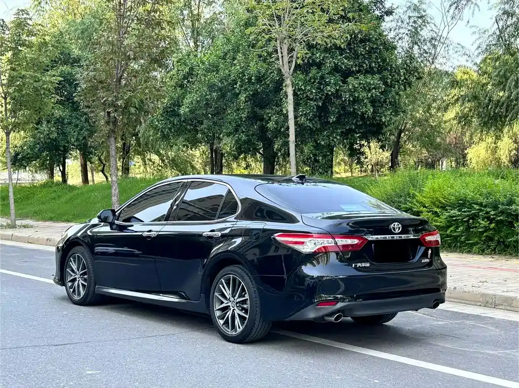 TOYOTA CAMRY 2022