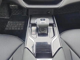 HONGQI E-QM5  2023 YEAR FACELIFT  EDITION 2023