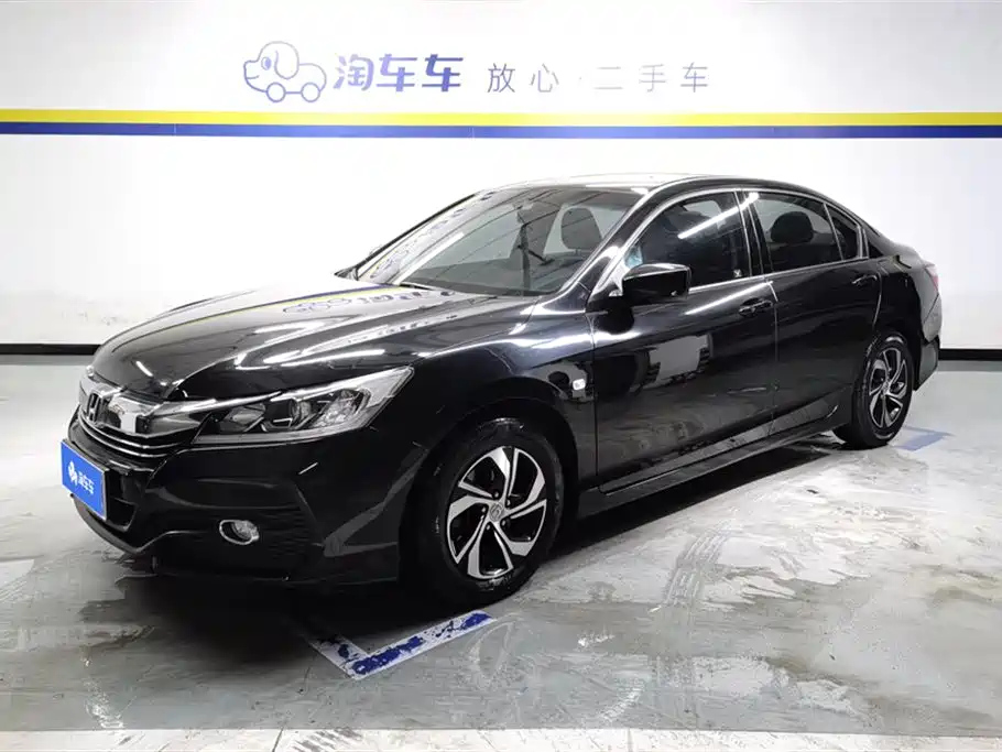 Аукционный лист HONDA ACCORD 2018