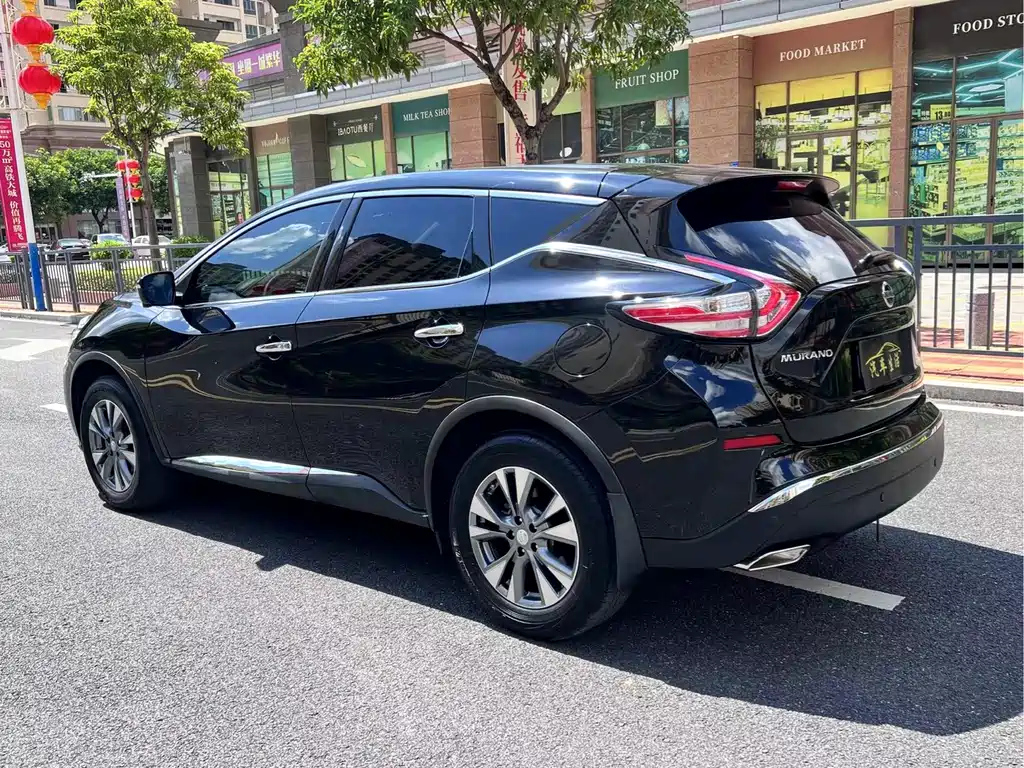 NISSAN MURANO 2018