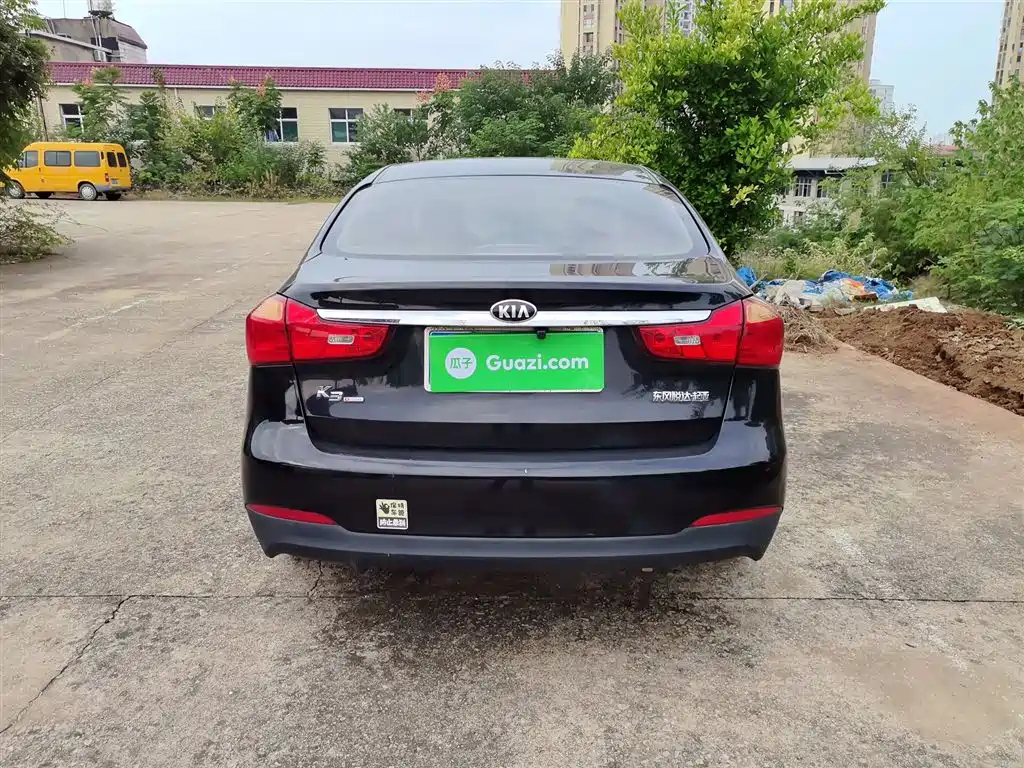 KIA K3 2015