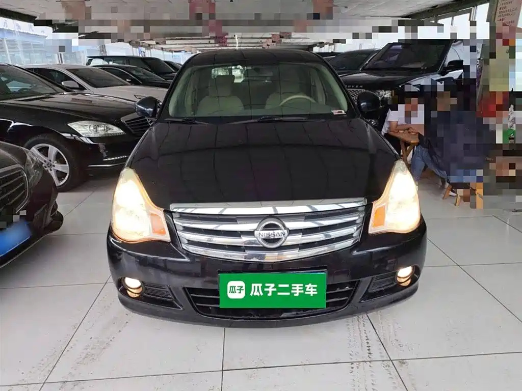 NISSAN SYLPHY 2012