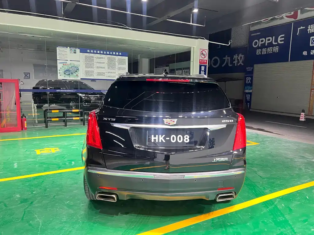 CADILLAC XT5 2016