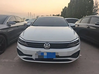 VOLKSWAGEN LAMANDO 2021