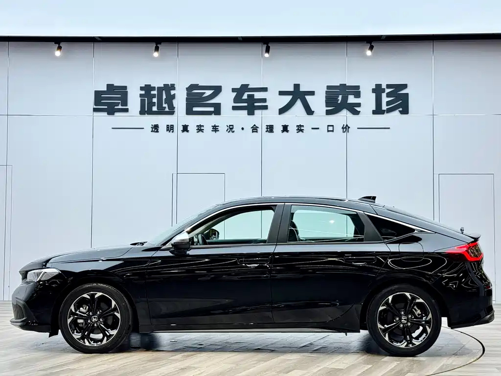 HONDA CIVIC 2023