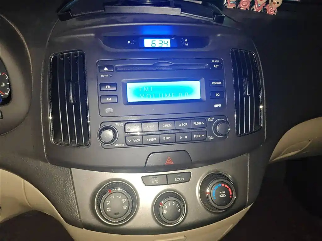 HYUNDAI CELESTA 2011