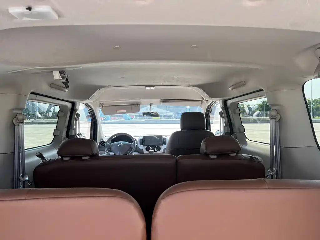 NISSAN NV200 2016