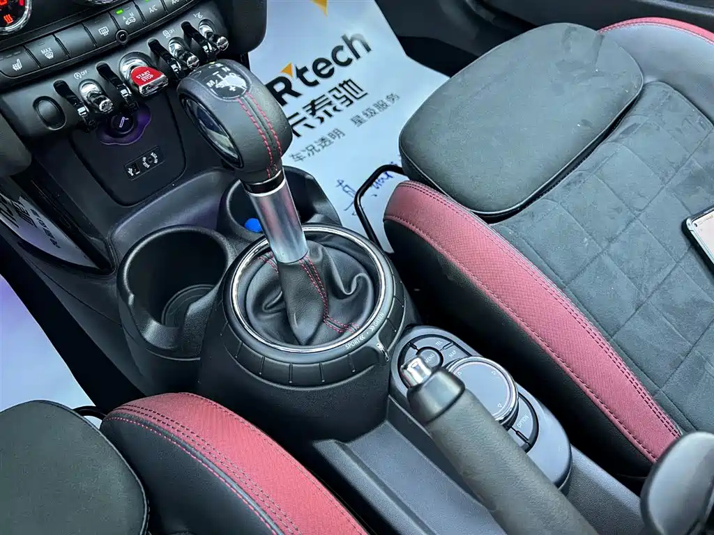 MINI JCW 2015