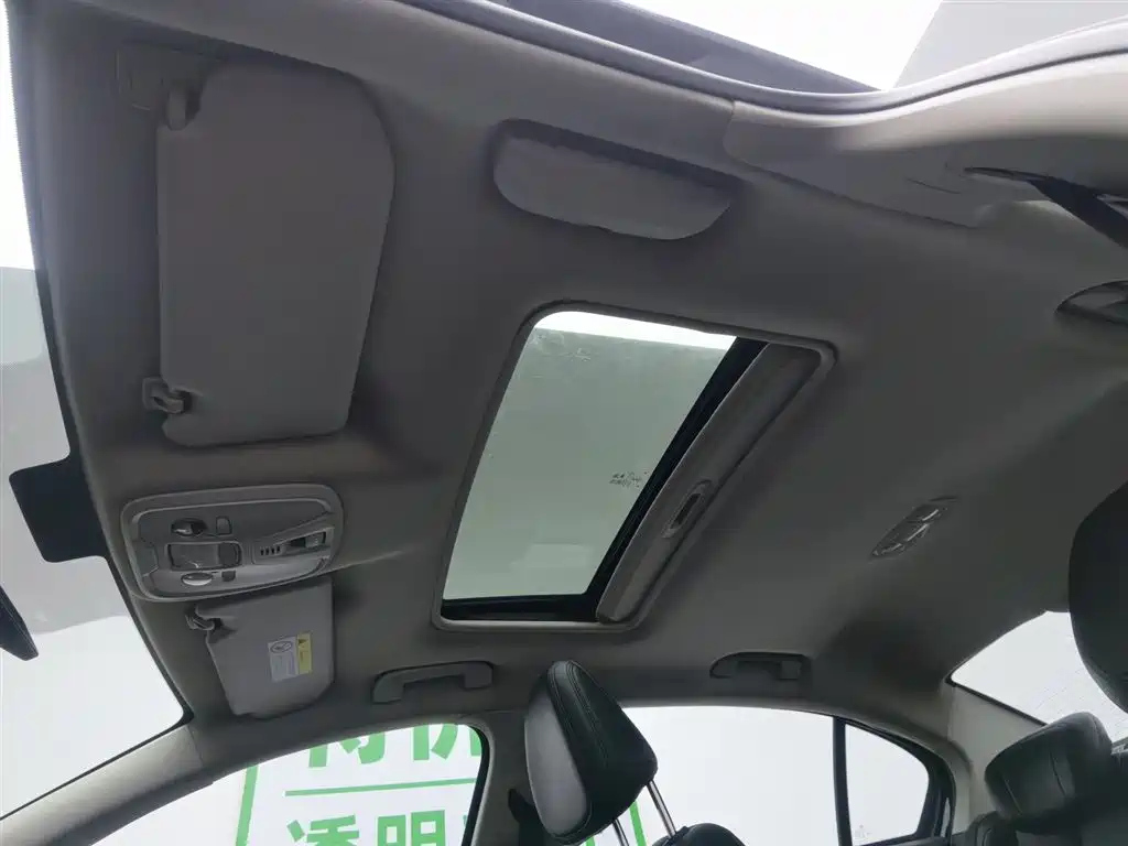 PEUGEOT 408 2016
