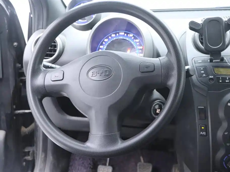 BYD F0 2012
