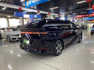 XPENG MOTORS X9 2024 YEAR 702 RANGE MAX 2024