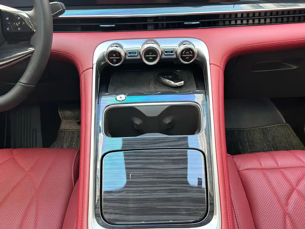 EXEED YAOGUANG C-DM 2025