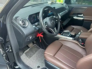 MERCEDES BENZ GLB 2021