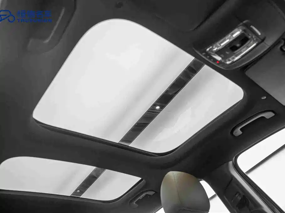 MERCEDES BENZ GLB 2020