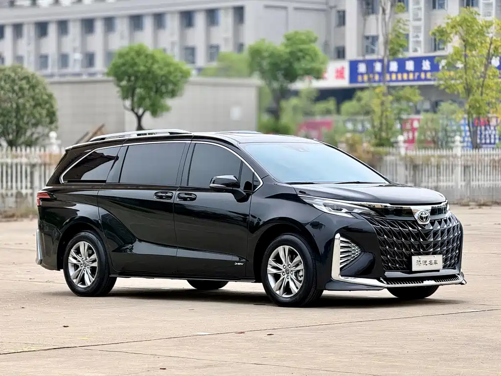 TOYOTA SIENNA SIENNA 2025