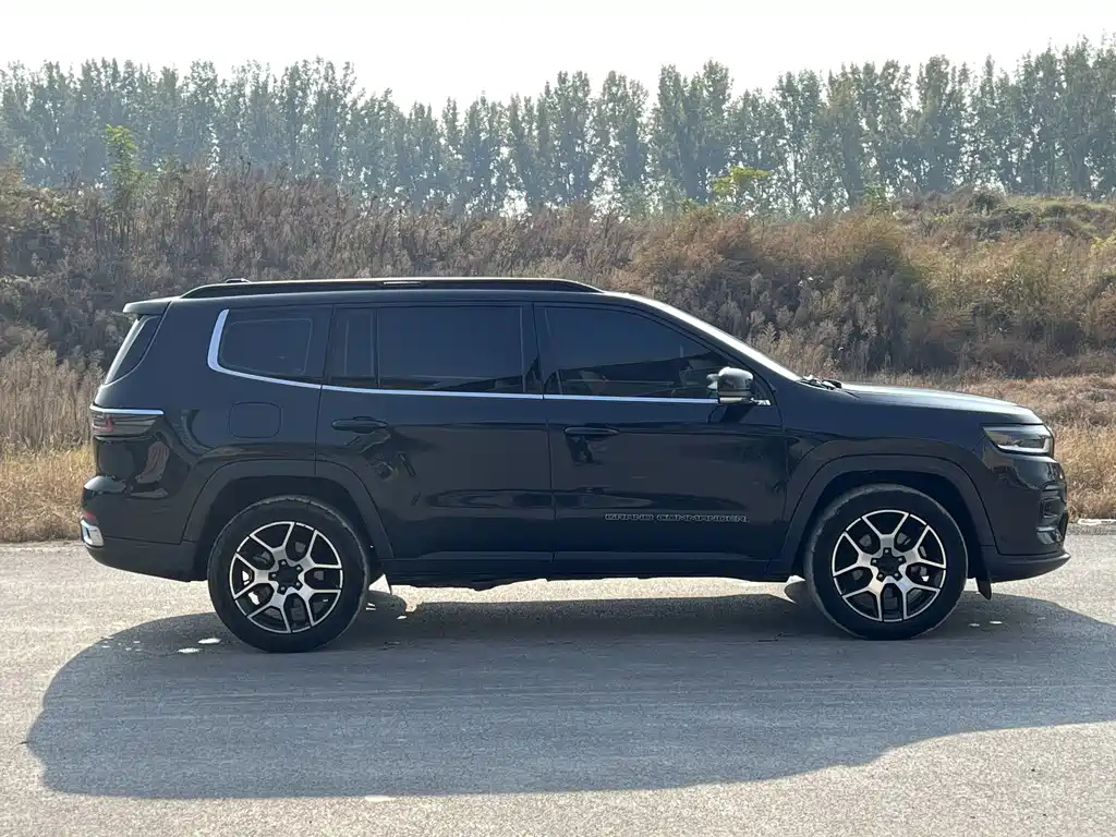 JEEP BIG 指挥官 2022
