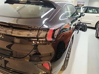 ZEEKR 001  2025 YEAR WE EDITION 100KWH 2025