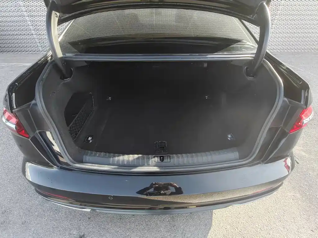 AUDI A6L 2022
