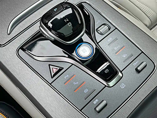 BYD TANG NEW ENERGY  2024 YEAR EV  EDITION 730KM EXCLUSIVE 2024