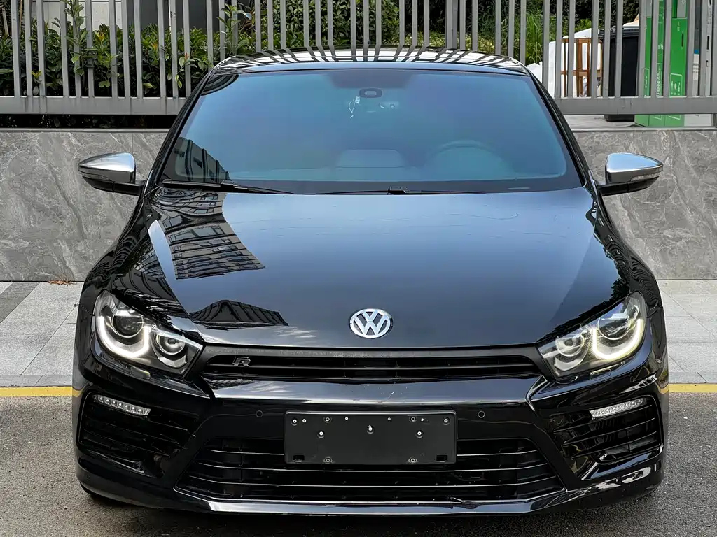 VOLKSWAGEN SCIROCCO 2015