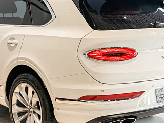 BENTLEY BENTAYGA  2024 YEAR 4.0T V8  EDITION 2024