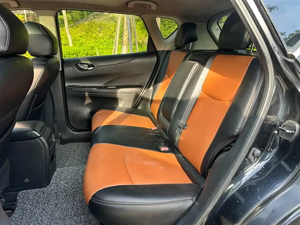 NISSAN TIIDA TIIDA 2014