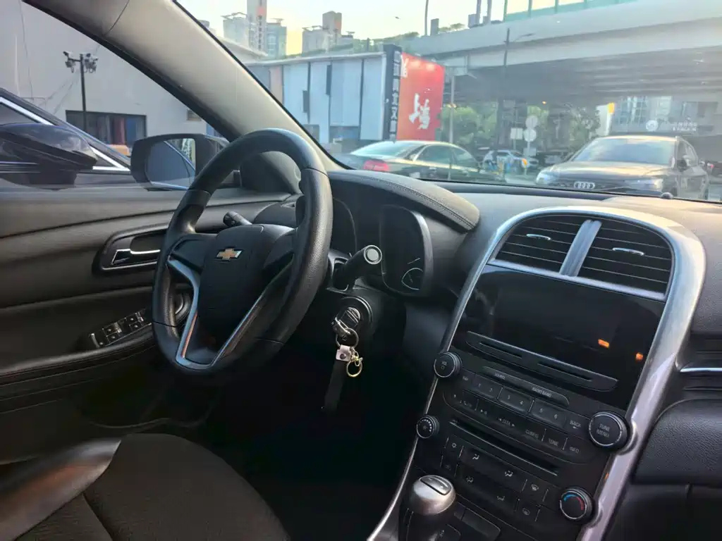 CHEVROLET MALIBU 2013