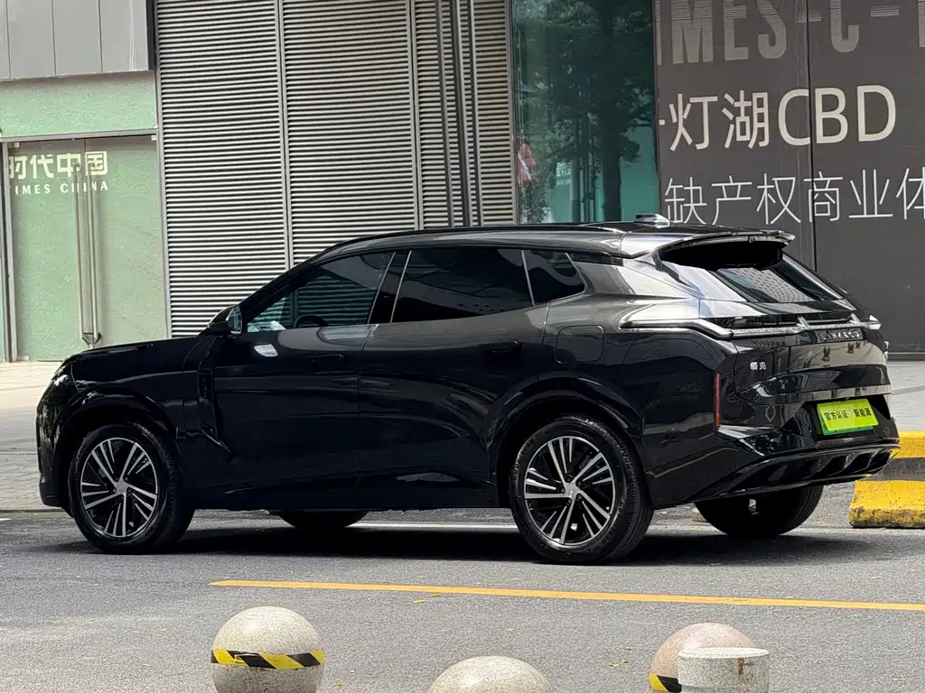 LYNK&CO 08 NEW ENERGY 2024