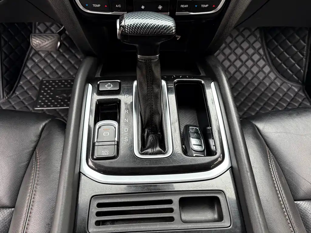 TRUMPCHI GS8 2017