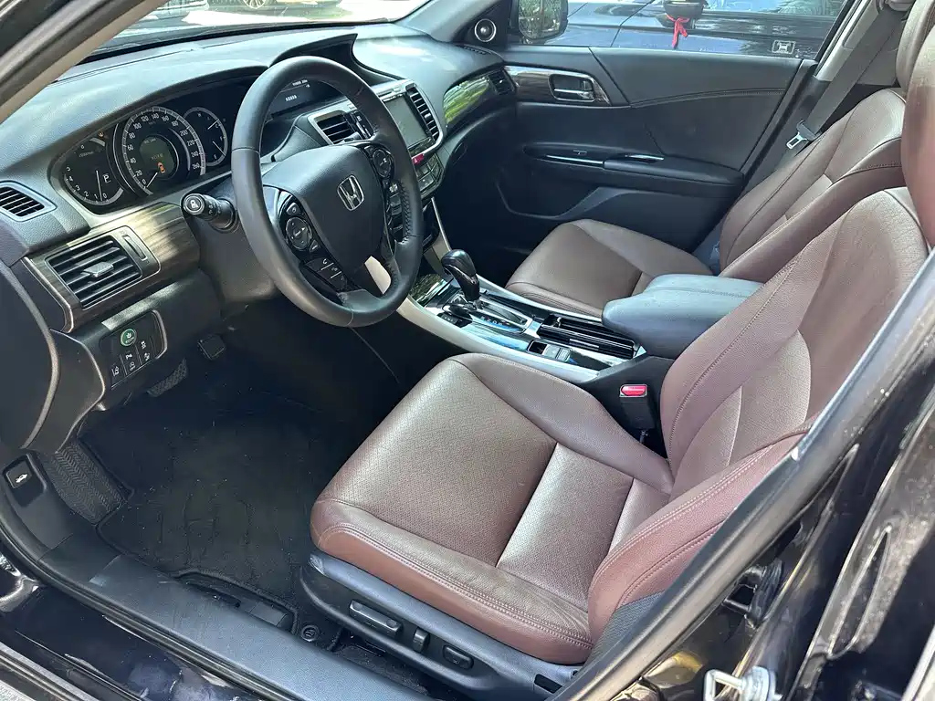 HONDA ACCORD 2016