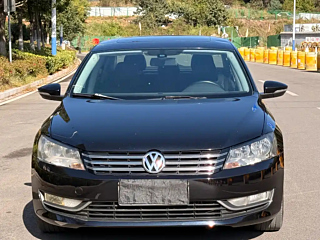 VOLKSWAGEN PASSAT 2012