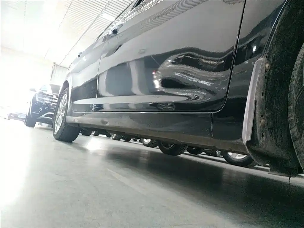 HYUNDAI ELANTRA 2016