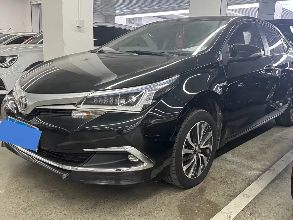 TOYOTA COROLLA 2017
