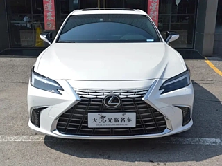 Заказать LEXUS ES