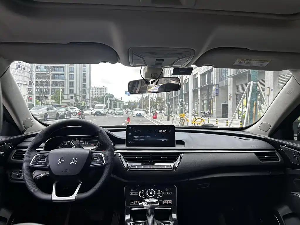 HONGQI H5 2019