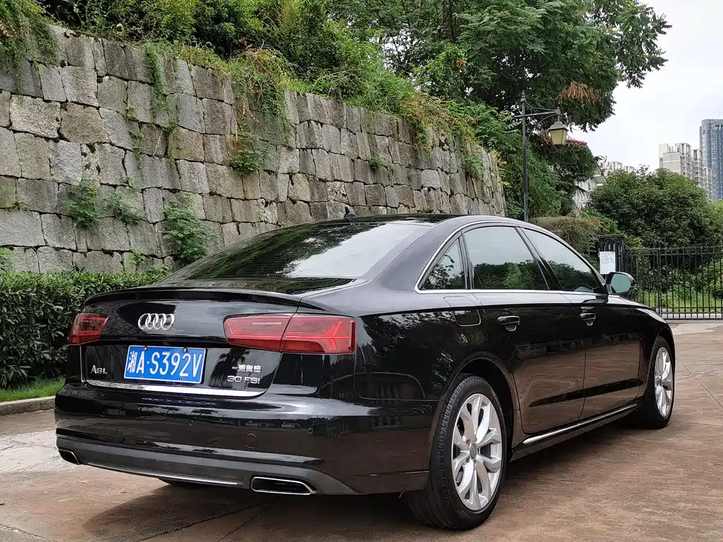 AUDI A6L 2017