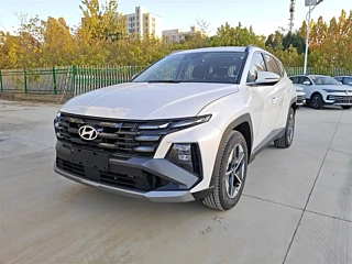 Заказать HYUNDAI TUCSON