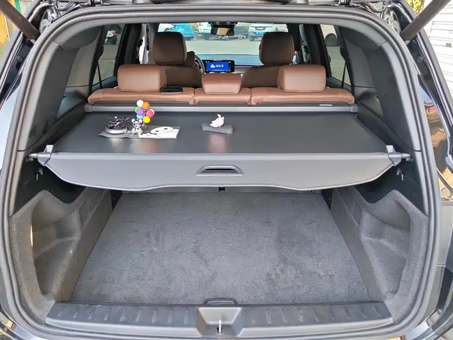 MERCEDES BENZ GLB 2024