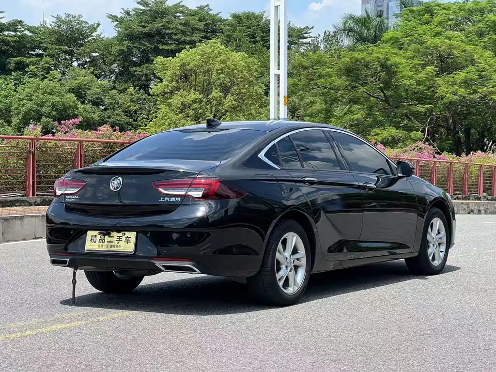 BUICK REGAL 2022