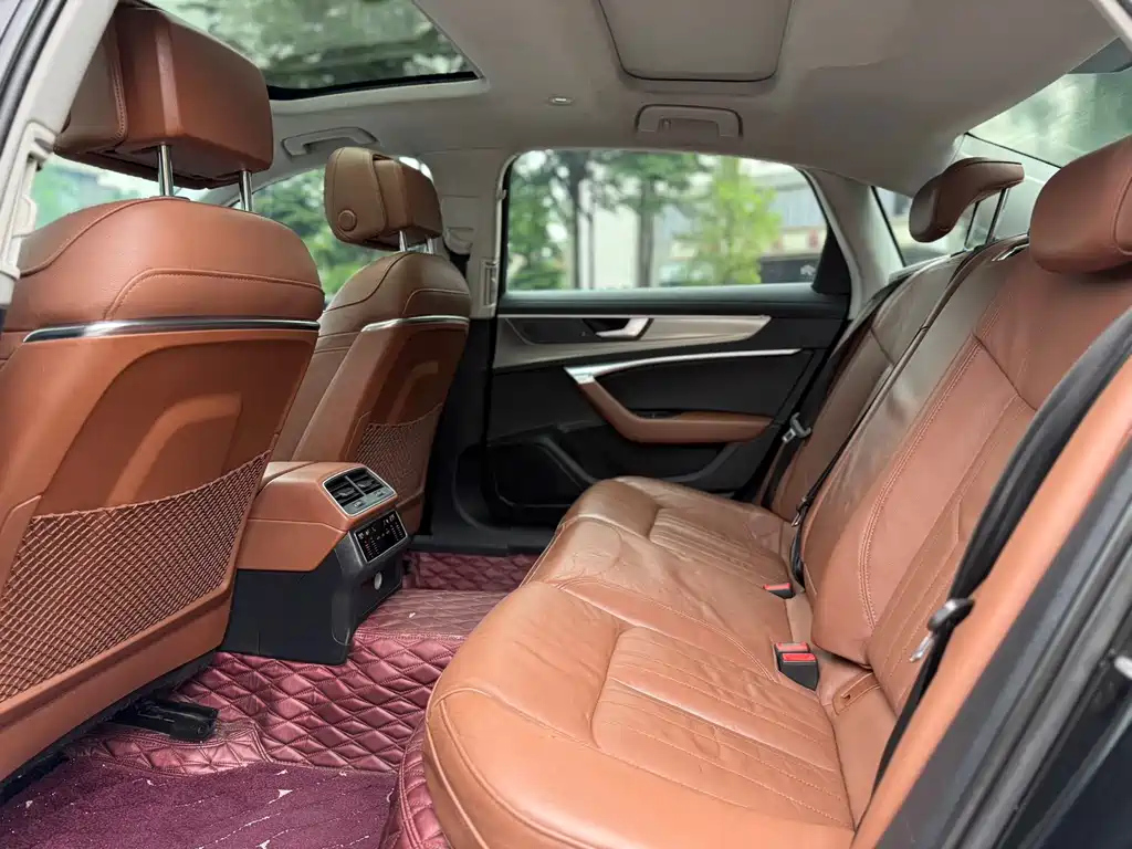 AUDI A6L 2019